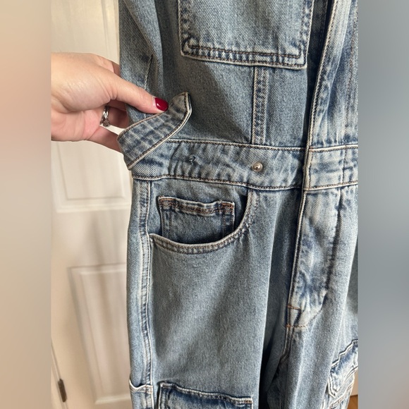 GOOD AMERICAN DENIM CARGO JUMPSUIT IN INDIGO SIZE XS - Picture 14 of 16